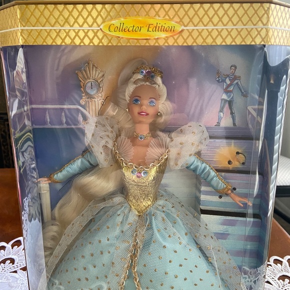 Barbie collectible Cinderella Doll Children's Series 1996 collector edit… - Picture 3 of 8